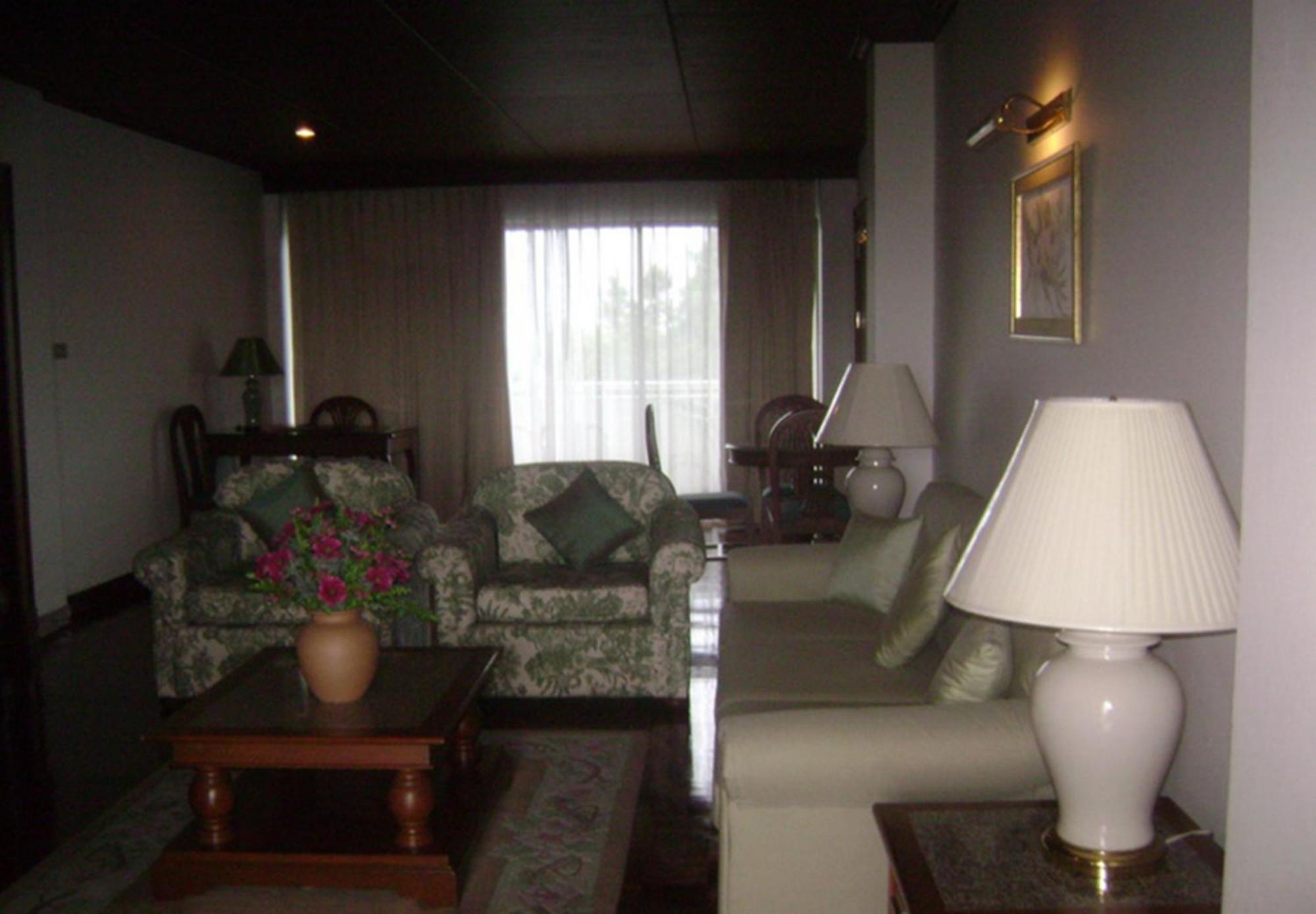 Purimas Beach Hotel & Spa Ban Chang  Exterior photo