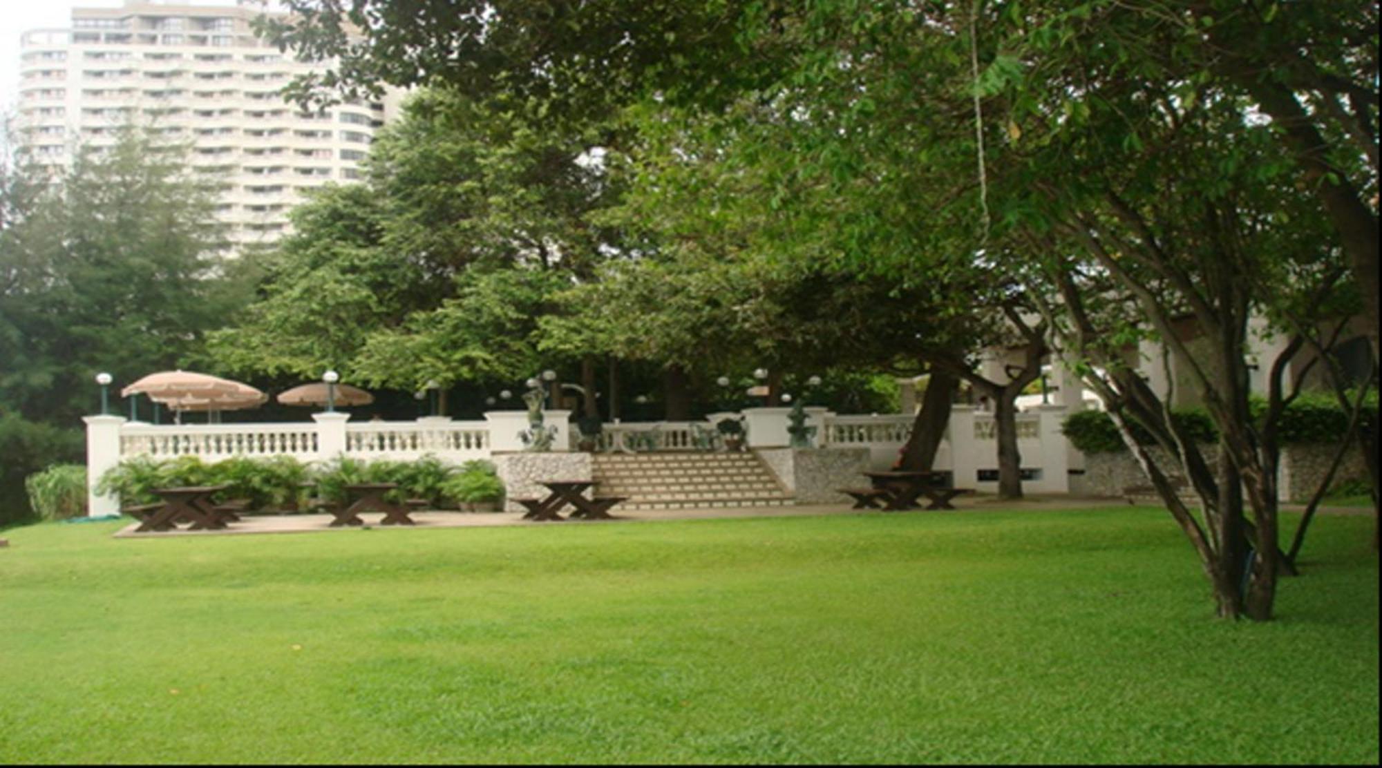 Purimas Beach Hotel & Spa Ban Chang  Exterior photo