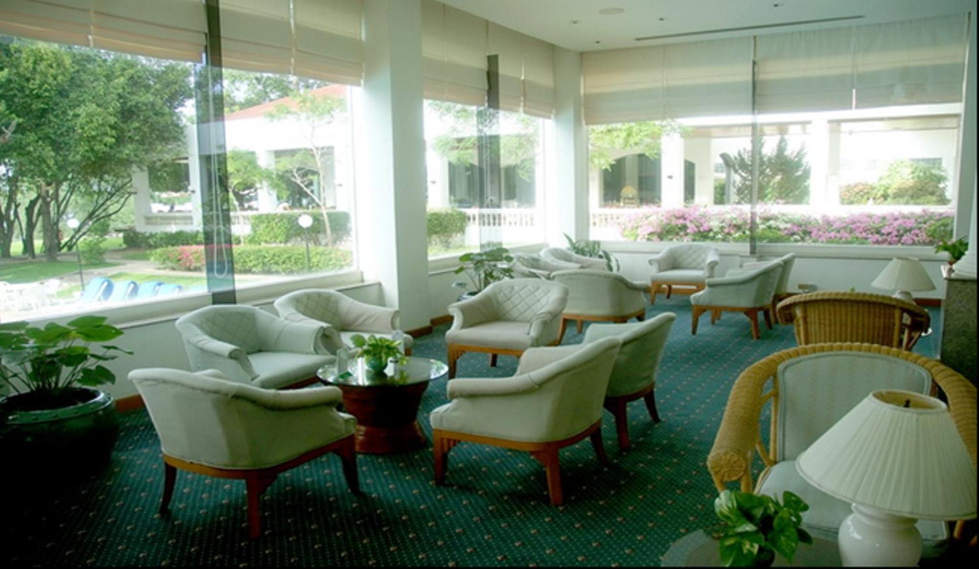 Purimas Beach Hotel & Spa Ban Chang  Exterior photo