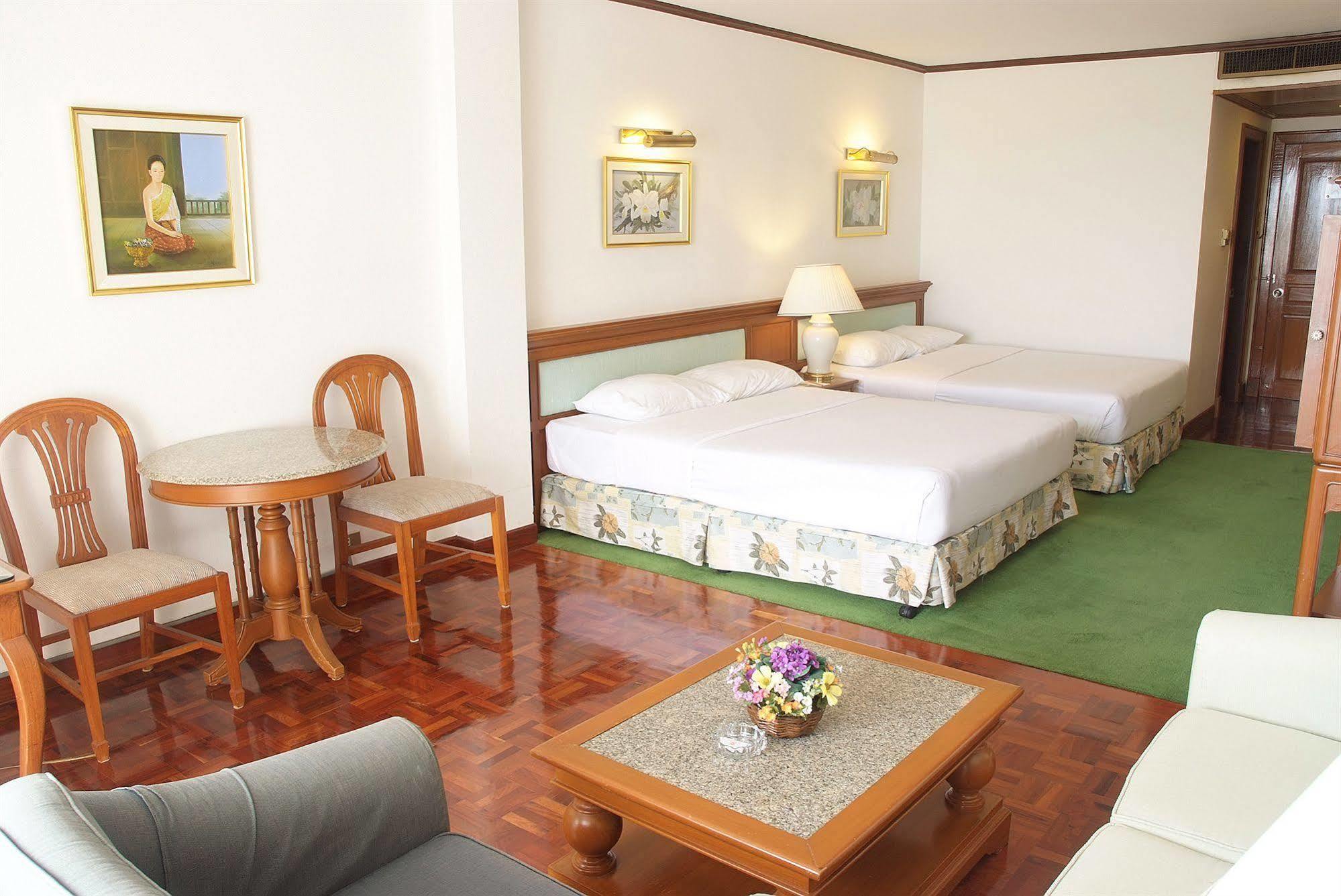 Purimas Beach Hotel & Spa Ban Chang  Exterior photo